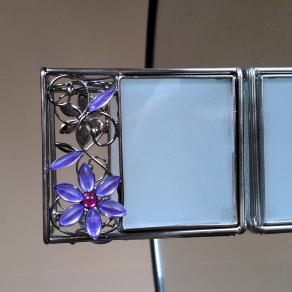 Flower scroll work candle votive holder - Picture 3 of 10